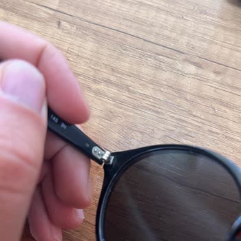 Garanti Kapsamında Gözlük Sapındaki Çatlak Onarılmadı