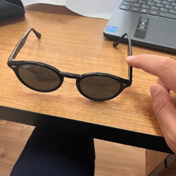 Garanti Kapsamında Gözlük Sapındaki Çatlak Onarılmadı