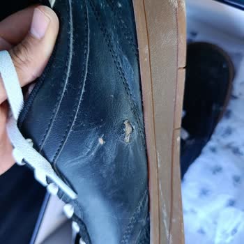 Garanti Kapsamındaki Spor Ayakkabılarda Erken Soyulma Ve İade Reddi