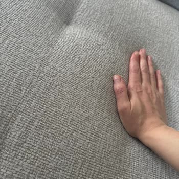 Köşe Takımının Oturma Kısmındaki Çökme Ve Yetersiz Servis