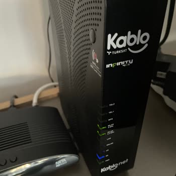 Sürekli İnternet Kesintileri Ve Çözüm Bulunamayan Hizmetten Çıkış İsteği