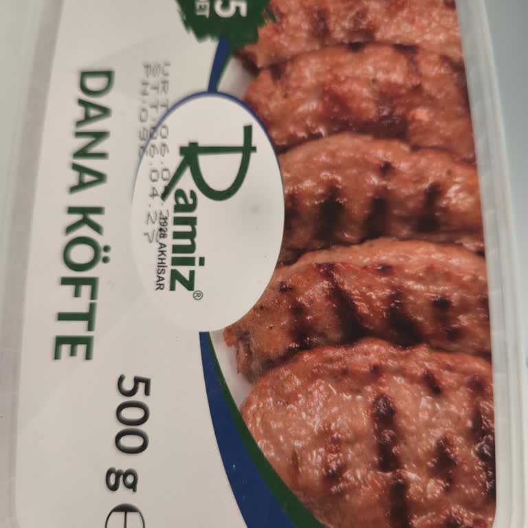 Ramiz Dana Köftesinde Kan Ve Çiğ Ciğer Kokusu, Kalite Şüphesi Ve Sağlık Endişesi