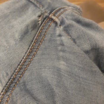 Mavi Kot Pantolonunda Hızlı Bozulma Ve Cevapsız Mağaza Yanıtı