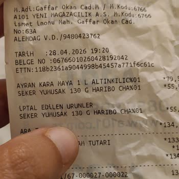 A101 Kasiyerin Çocuğa Karşı Saygısız Tutumu