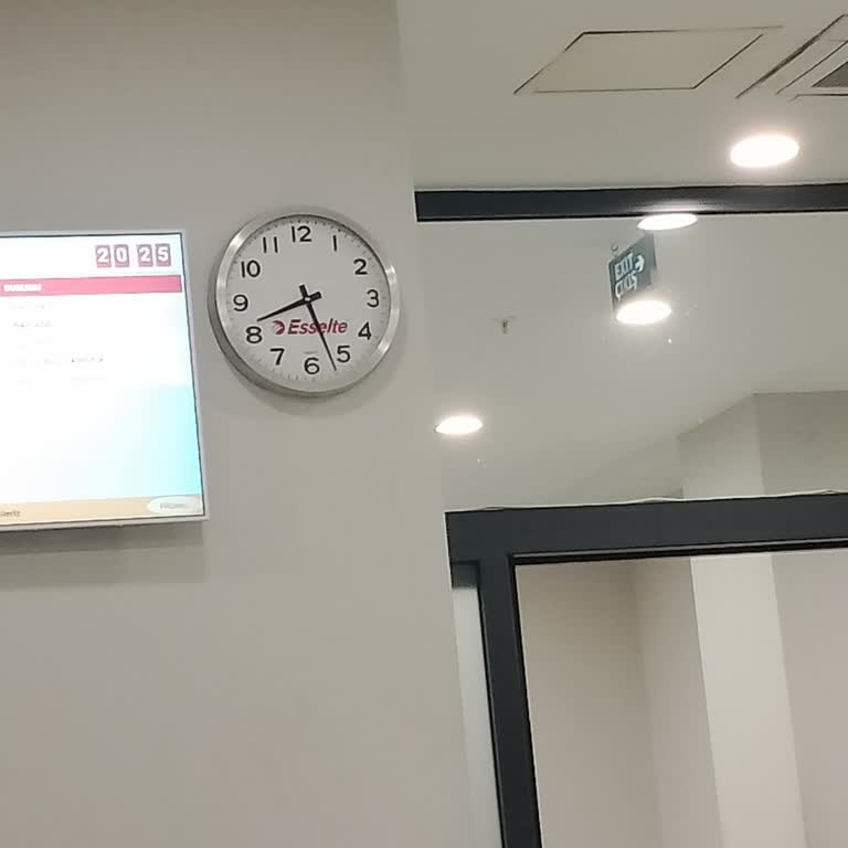 Çocuk Acilinde Uzun Bekleme Süresi Ve Muayene Yetersizliği
