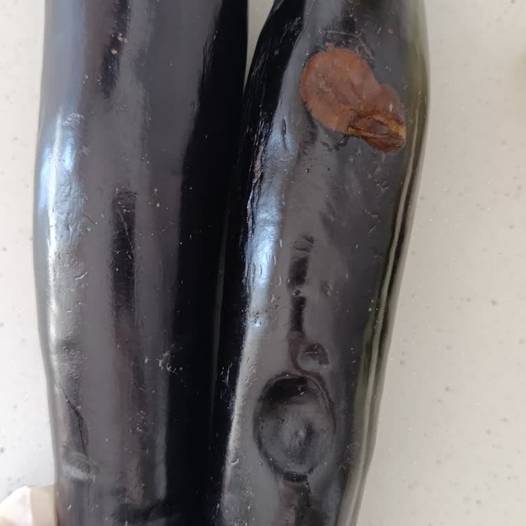 Migros Hemen'den Çürük Patlıcan Gönderildi, Müşteri Mağdur