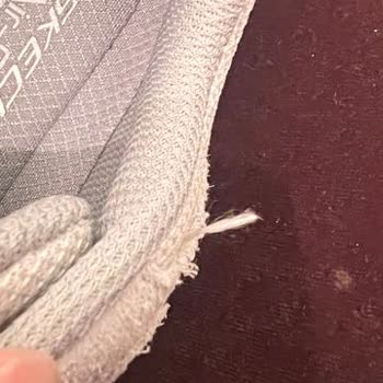 Skechers Ayakkabısının Kısa Sürede Dikiş Atması Ve Tüylenmesi, Mağaza Değişim Talebini Reddetti