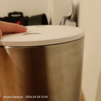 Kapağı Tam Kapanmayan Otomatik Mama Kabı İçin Değişim Talebi