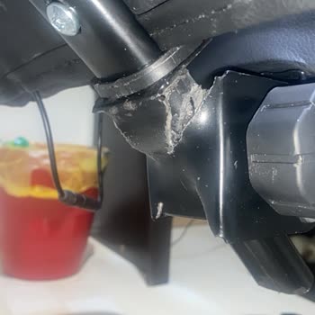 Fashcolle Oyun Koltuğunda Kırılma Ve Deri Soyulması, Garanti Kapsamında Çözüm İstiyorum