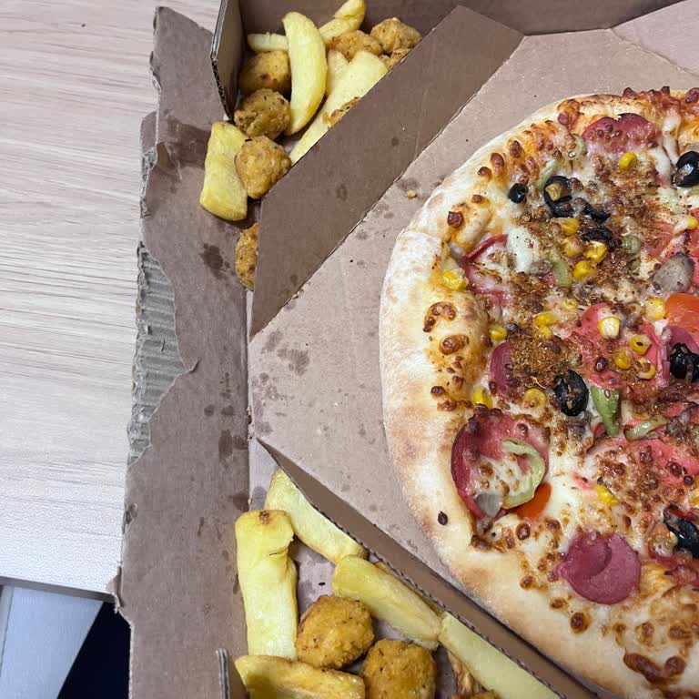 Domino’s Bornova’da Patates Porsiyonu Aşırı Az Ve Ücretle Uyuşmuyor