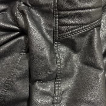 Jack & Jones Deri Cekette Deri Dökülmesi Ve İade Talebi