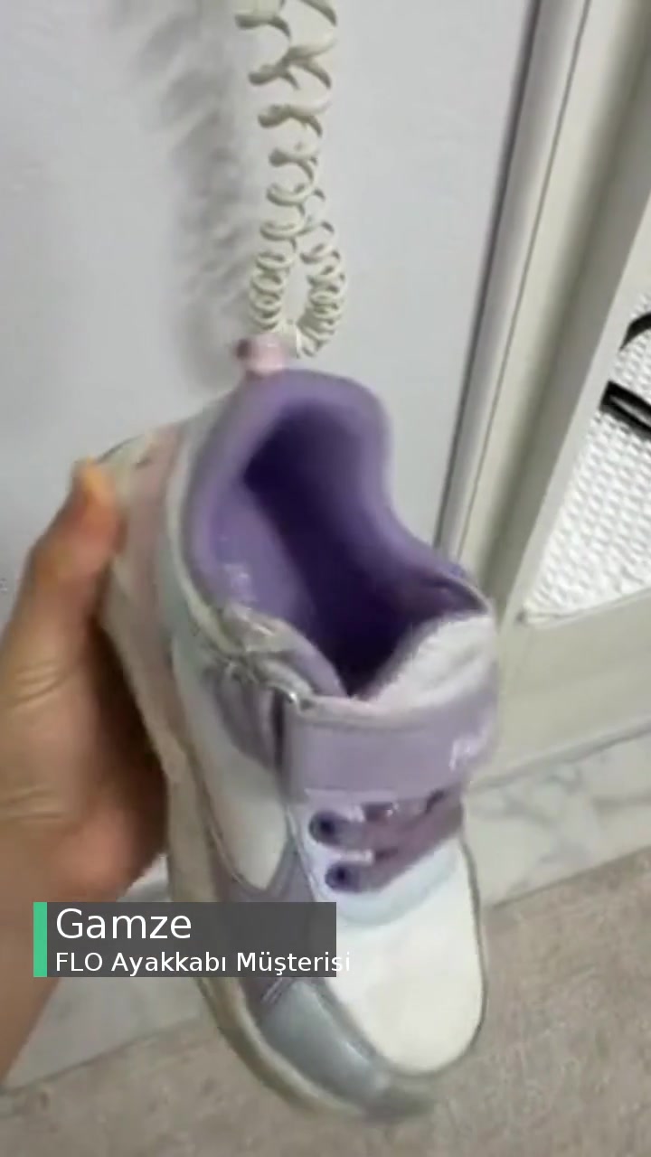 FLO Ayakkabı Kalitesiz Ama Pahalı videonun kapak resmi