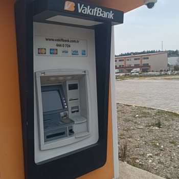 ATM'de 5.000 TL Yutulması Ve Şube Personelinin İlgisizliği