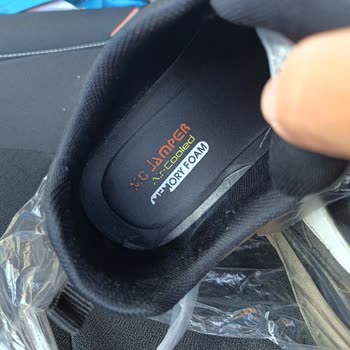 Ayakkabının Tabanı 10 Gün İçinde Çıktı, Mağaza Garanti Yok Dedi, İade Ve Değişim Talebi