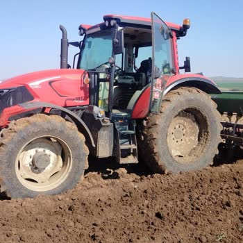 AdBlue Ve Şanzıman Arızaları Nedeniyle Traktörüm Çalışmaz, Servis Çözüm Sunmuyor