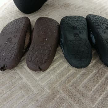 Gezer Ev Terliğinin Topukları Kısa Sürede Sökülmeye Başladı, Dayanıksızlık Nedeniyle Şikayet
