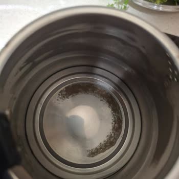 Kokulu Ve Paslı Ayıplı Kettle, Sağlık Riski Ve İade Talebi