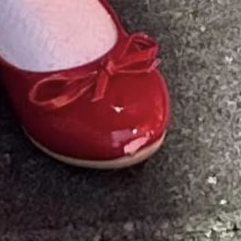 Kırmızı Babette Kalite Sorunu Ve İade Reddi