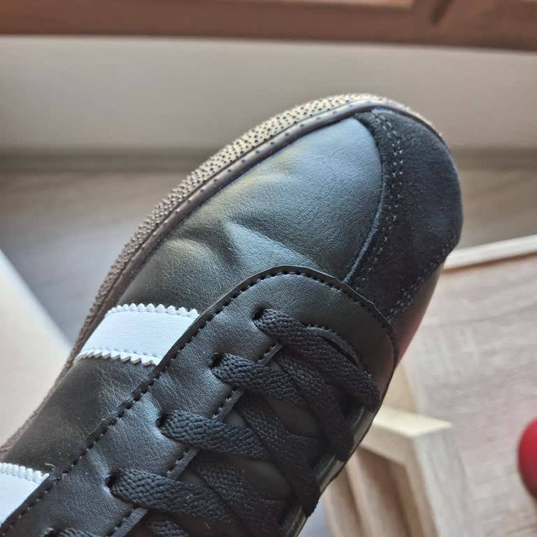 İki Saatlik Kullanımda Ayakkabının Çökmesi: Garanti Reddi Ve İade Talebi