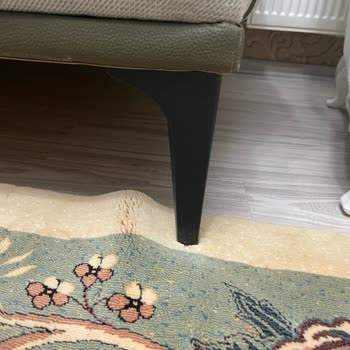 Ayakları Yanlış Gelen Koltuk Takımının Değişim Talebi Gecikiyor