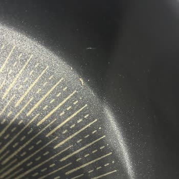 Tefal Tava Setinde Erken Çizik Ve Haksız Hizmet Değerlendirmesi