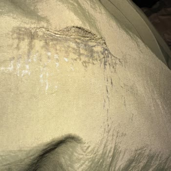 I Face H&M Defective Trench Coat And Refund Refused Twice