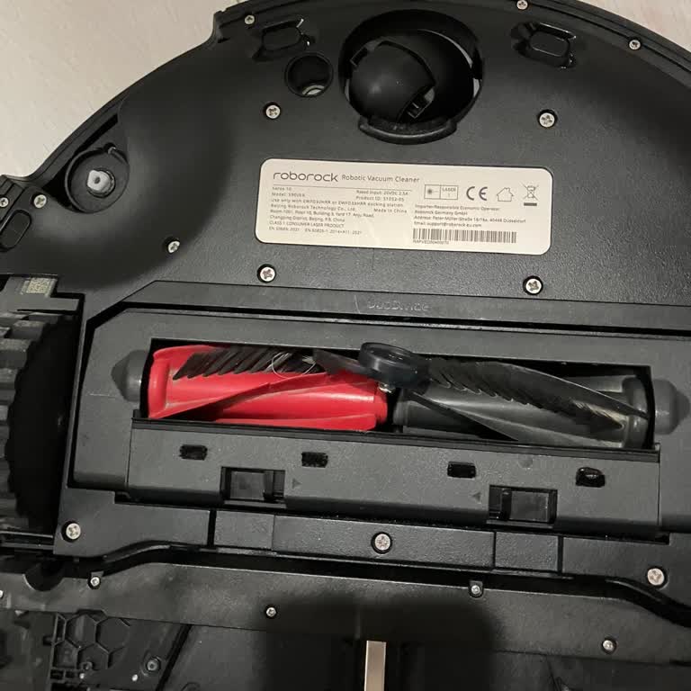 Roborock Saros 10 Yan Fırça Arızası Ve Tekrarlayan Servis Sorunları