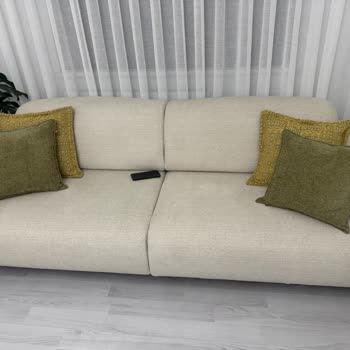 Calina Koltuk Takımında Renk Uyumsuzluğu Ve Müşteri Hizmetinde Cevapsızlık