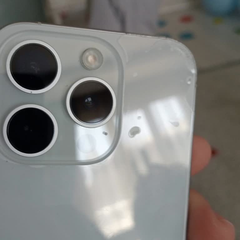 Yanıltıcı Reklam Ve Garanti Reddi: Orijinal Olmayan Yenilenmiş İPhone 15 Pro’da Ekran Arızası