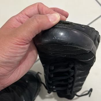 Nike Air Max Plus Ayakkabısının 3 Ayda Açılması Ve Kullanıcı Hatası İddiaları