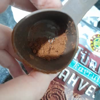 Türk Kahvesinde Tel Parçası Çıktı: Sağlık Riski Ve Güven Kaybı