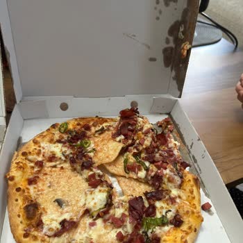 Casa Pizza Siparişinde Hijyen İhlali Ve Yemeksepeti Müşteri Hizmetlerinin İlgisiz Tutumu