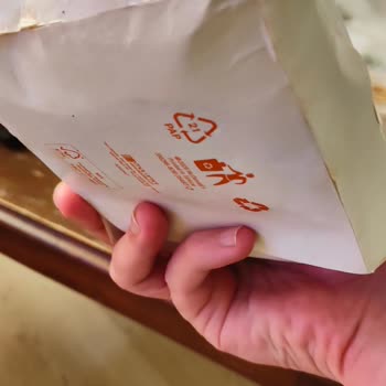 Siparişte Kola Dökülmesi Ve Müşteri Hizmetlerinin Çözüm Sağlayamaması