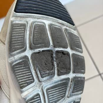Skechers Ayakkabısının Tabanı 6 Ayda Parçalandı Ve İade Talebim Reddedildi