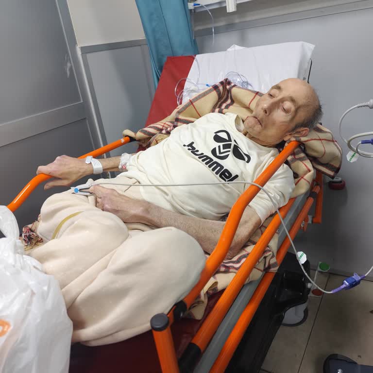 Ambulans Şoförünün Hasta Yakınına Saygısız Ve Aşağılayıcı Davranışı
