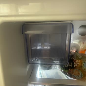 Beko Buz Yapma Mekanizması Parçası Bulunamıyor Ve Tamir Edilemiyor