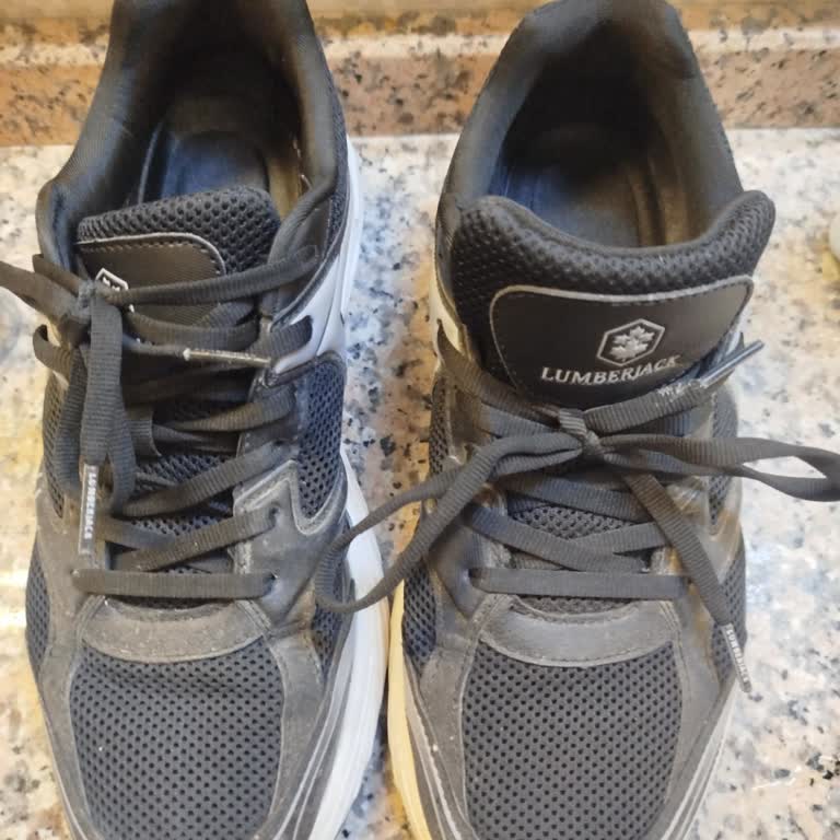 Bariz Üretim Hatası Olan Ayakkabının Değişimi FLO Tarafından Reddedildi