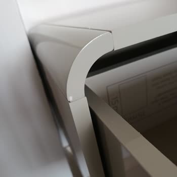 Modalife'den Çizik Mobilya Teslimi Ve Müşteri Müsaitliğine Dikkat Edilmemesi