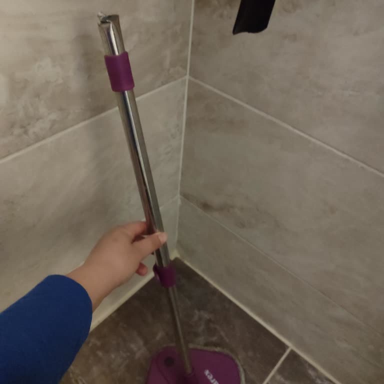 Parex Wondero Mopunun Sapı Kırıldı Ve Yedek Parça Bulunamıyor