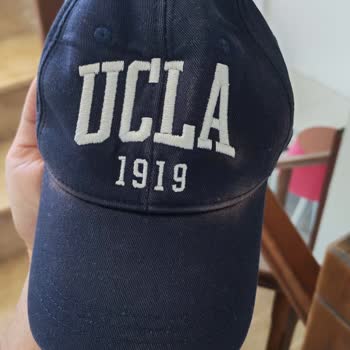 Şapka 2 Ayda Lekelendi, Garanti Reddi Ve Aşağılayıcı Davranış