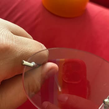 Kalitesiz Gözlük Montajı Ve Kargo İletişimsizliği Mağduriyetim