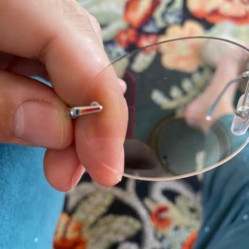 Kalitesiz Gözlük Montajı Ve Kargo İletişimsizliği Mağduriyetim