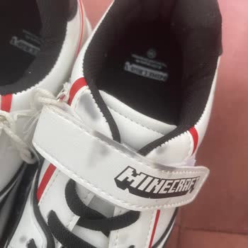 Defolu Çocuk Ayakkabıları Ve Stok Eksikliği Nedeniyle Çözüm Talebi