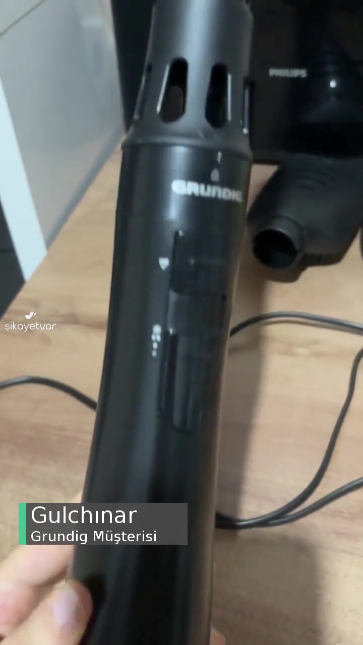 Grundig Saç Şekillendiricide Başlık Sorunu Var videonun kapak resmi