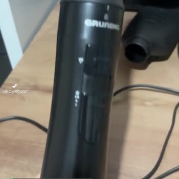 Grundig Saç Şekillendiricide Başlık Sorunu Var