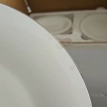 Defolu Yemek Takımı Değişiminde Müşteri Mağduriyeti