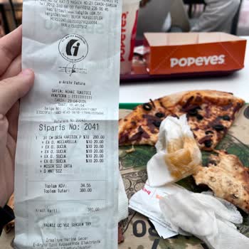 Sbarro’da Talep Edilen Malzemeler Dikkate Alınmadı, Gizli Ekstra Ücret Ve Kalitesiz Pizza