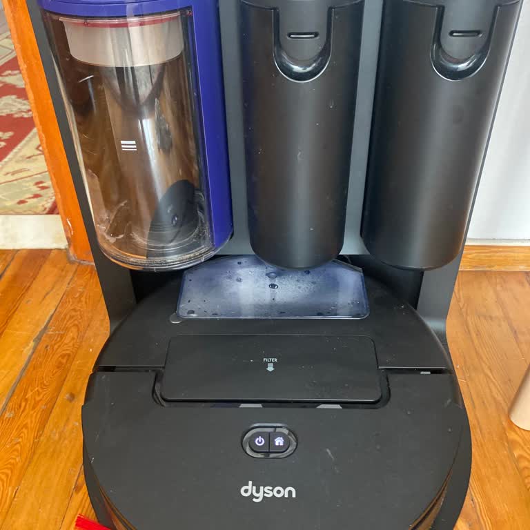 Dyson Spot T Scrub Ai Robot Süpürge Su Sızdırıyor, Defolu Ve İade Talebi