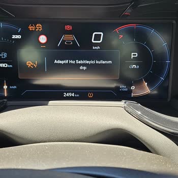Alfa Romeo Hibrit Araçta Sürekli Arıza Işıkları Ve Şiddetli Sarsıntı