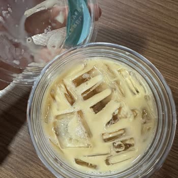 Starbucks Buzlu Latte Tek Buz Talebi Göz Ardı Edildi, Getir Çözüm Sunamıyor